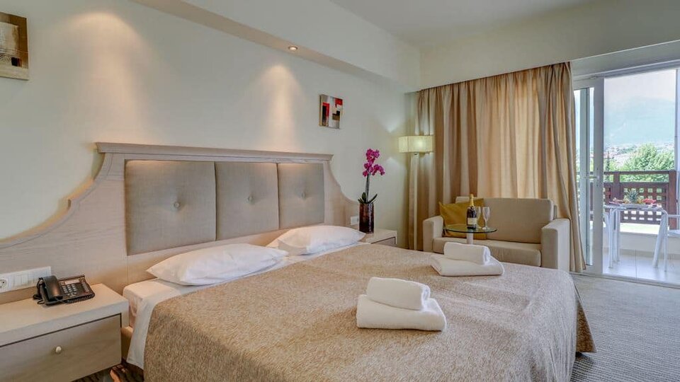 Olympian Bay Grand Resort