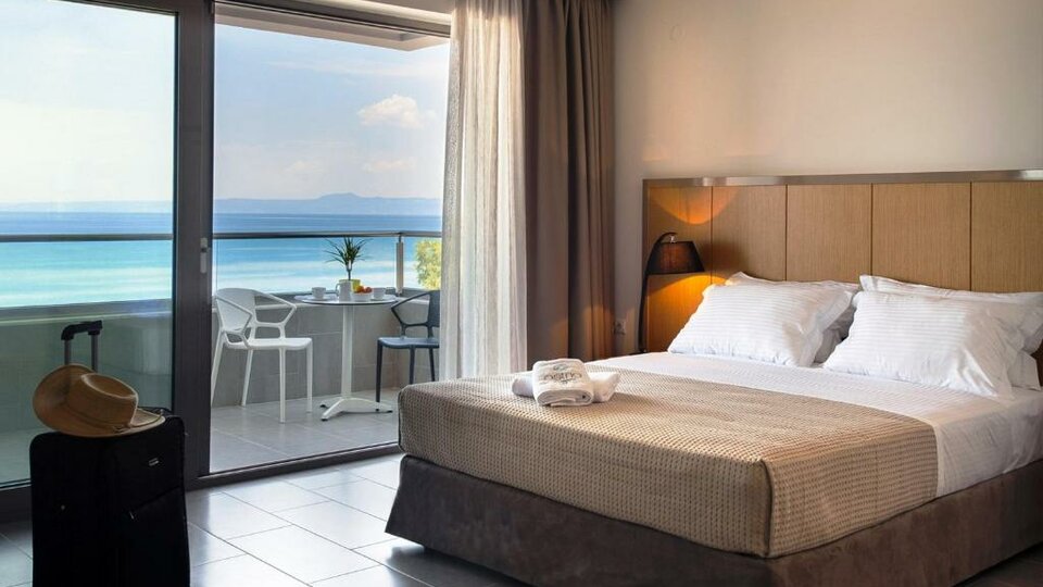 Ostria Sea Side
