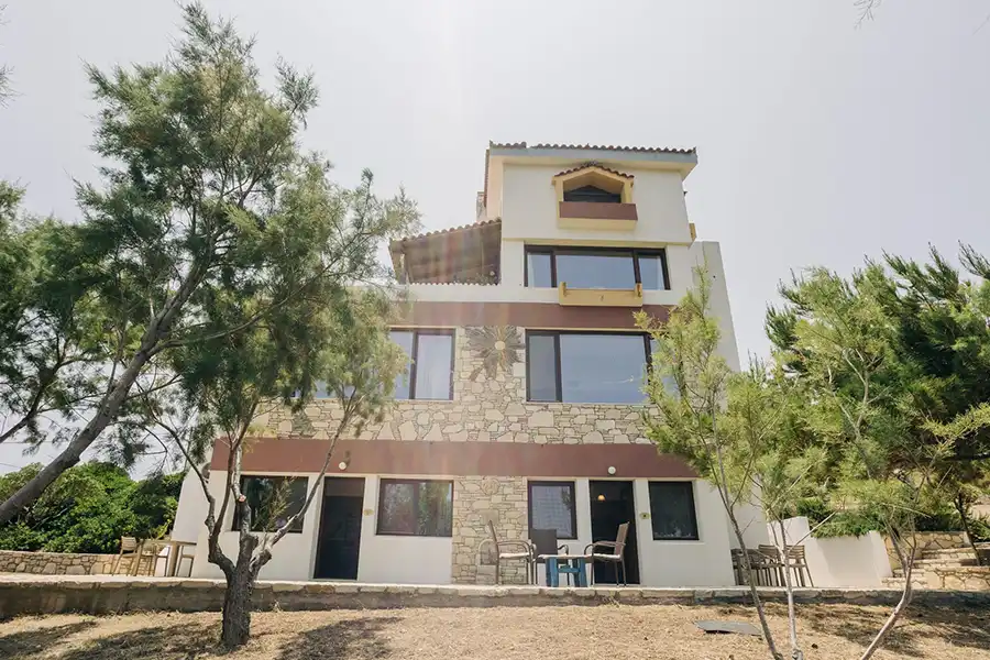 Villa Iliatoras Traditionally Furnished Apartments