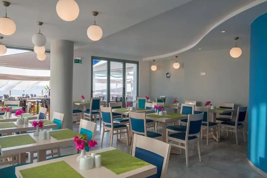 Alia Beach Hotel