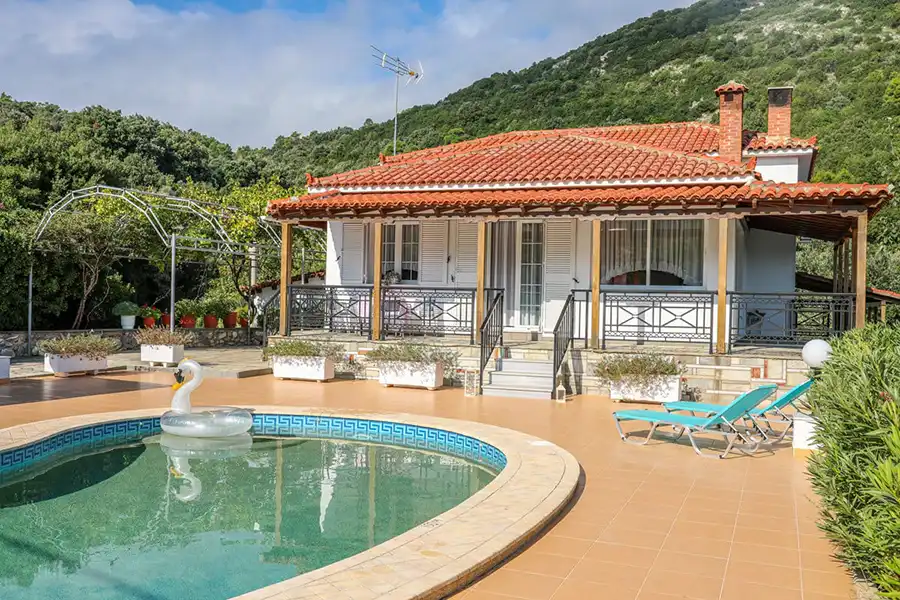 Villa Mitzelos