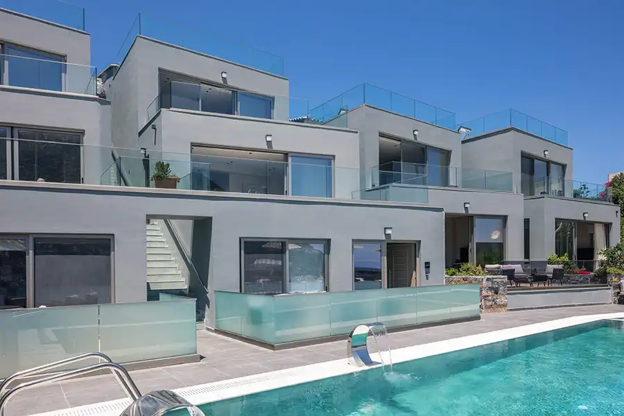 Isla Villas & Suites